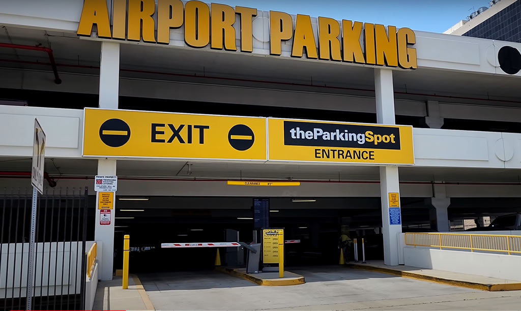 Premium Parking at LAX Airport